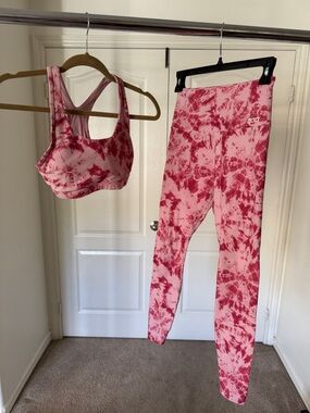 Fabletics Pink Tie-Dye Sports Bra & Leggings Set